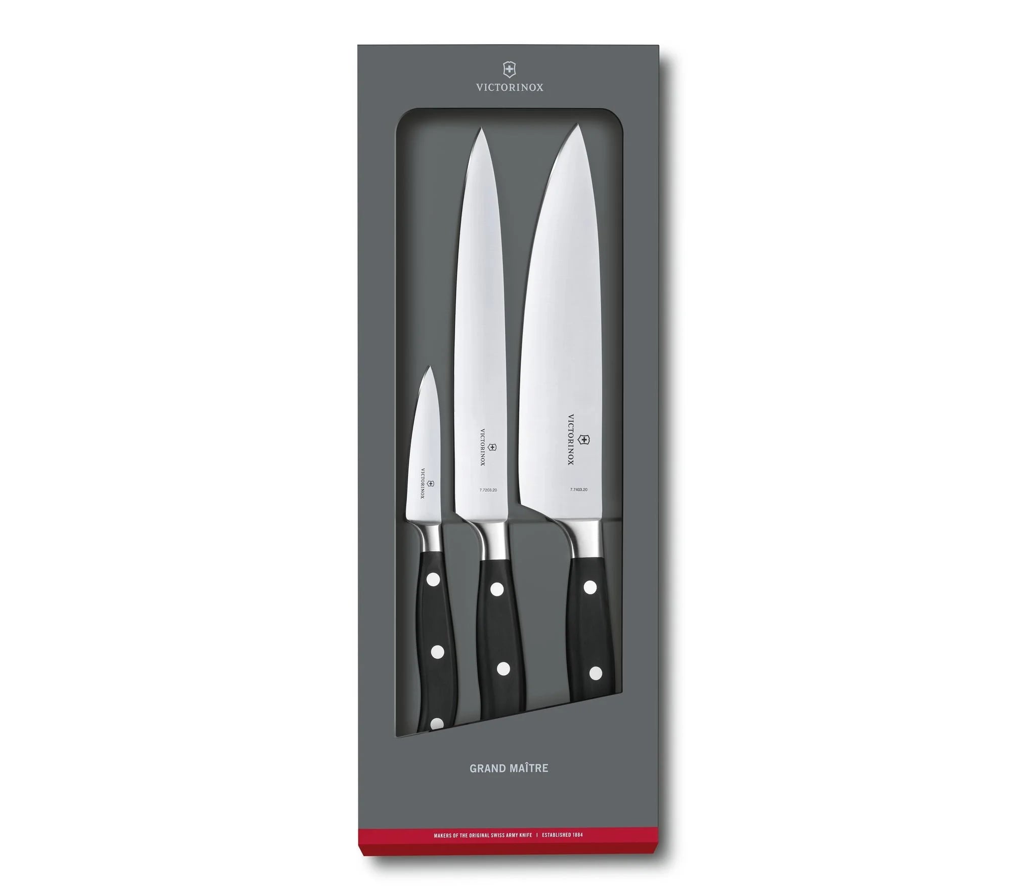 Das Victorinox Grand Maître Koch set besteht aus 3 Messern. Es hat eine breite Klinge, einen eleganten Griff und scharfe Klingen. Kostenloser Versand